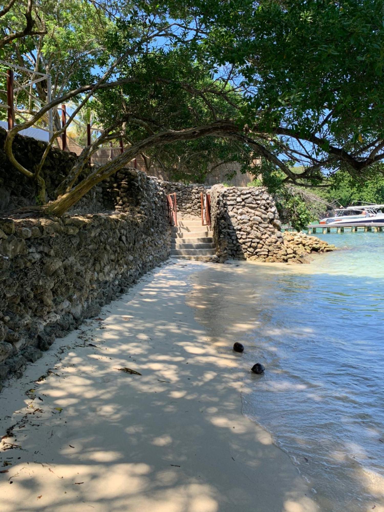 Casa Rosario Hotell Isla Grande  Exteriör bild